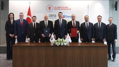 شركة النفط التركية توقع مذكرة تفاهم مع "شيفرون" الأمريكية 