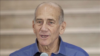 أولمرت: إسرائيل تدعم محاولة عنيفة وإجرامية للتطهير العرقي بالضفة