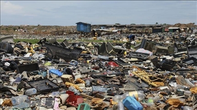 Malaysia bans electronic waste imports