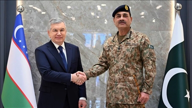 Президент Узбекистана ознакомился с военно-промышленным потенциалом Пакистана
