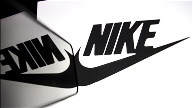 САД: „Најк“ под истрага поради тврдења за дискриминација на вработените белци