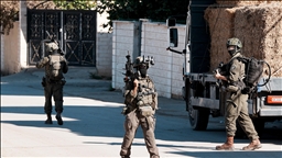 الضفة.. إسرائيل تعتقل 32 فلسطينيا بينهم طفل وأسرى محررون