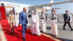 المستشار الألماني فريدريش ميرتس يصل الدوحة في زيارة رسمية