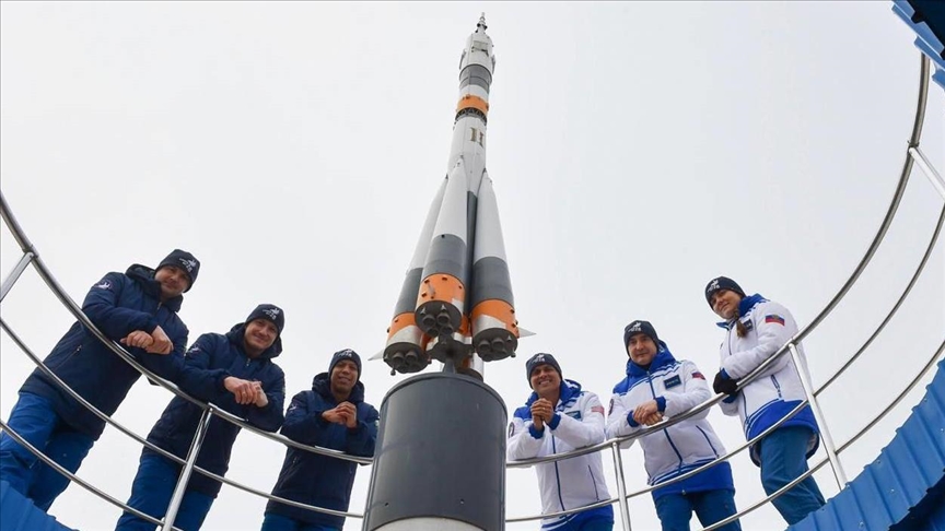 Russia launches military satellites to serve 'interests of Defense Ministry'