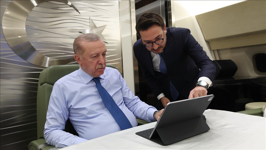 الرئيس أردوغان يختار أفضل صور الأناضول لعام 2025