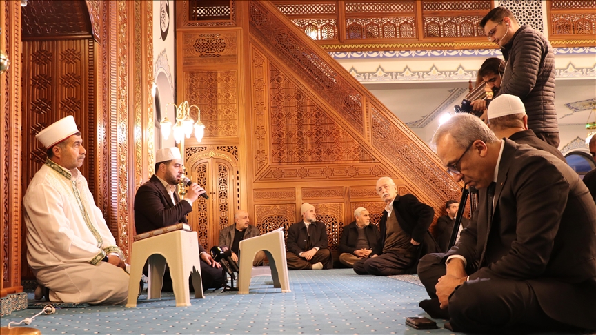 Li Elezîzê ji bo kesên di erdhejên 6ê sibatê da mirin mewlûd hat xwendin