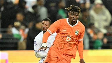 Beşiktaş tarihindeki üçüncü Fildişi Sahilli futbolcu Emmanuel Agbadou oldu