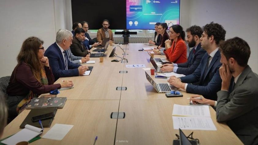 وفد سوري في باريس لبحث العدالة الانتقالية والتعاون القضائي