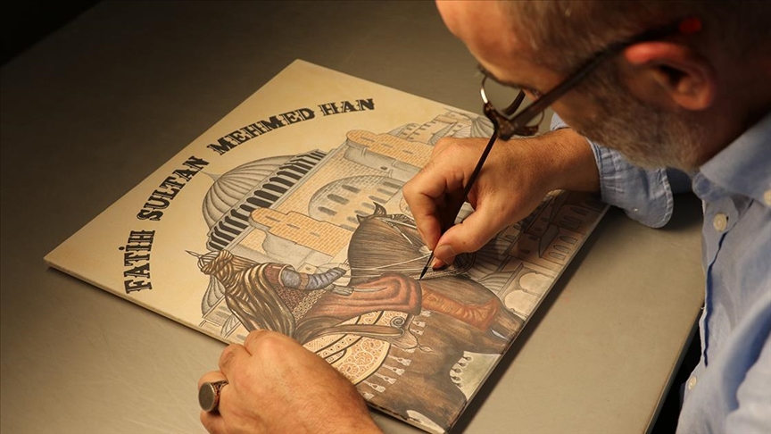 Türk tarihini 27 metrelik çini eserle anlattı