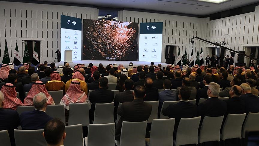 بـ5.3 مليارات دولار.. 5 اتفاقيات سعودية جديدة لدعم سوريا 