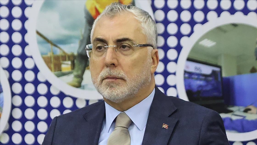 Çalışma ve Sosyal Güvenlik Bakanı Işıkhan: SGK'ye olan borçların ödenmesini daha da kolaylaştıracak bir adım attık