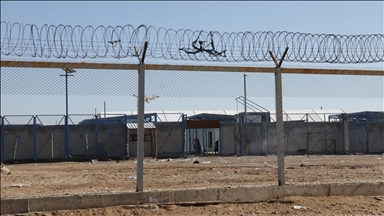 العراق يتسلم 2250 من معتقلي "داعش" بسوريا 