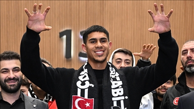 Beşiktaş'ın 200. yabancı futbolcusu Kolombiyalı kaleci Vasquez