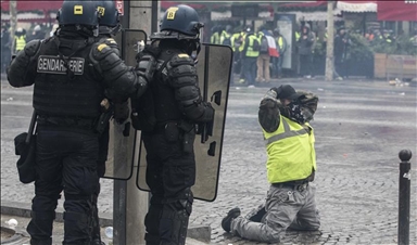France TV objavio snimke nadzornih kamera o policijskom nasilju nad demonstrantima "Žutih prsluka" 2018. godine