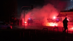 İtalya'da Milano-Cortina Kış Olimpiyat Oyunları'na karşı düzenlenen protestoda olaylar çıktı