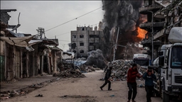 İsrail, ateşkese rağmen Gazze’ye yönelik saldırılarını sürdürüyor