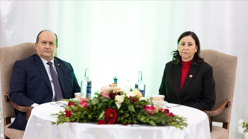 تونس والجزائر: العلاقات الثنائية تشهد إحدى أفضل مراحلها