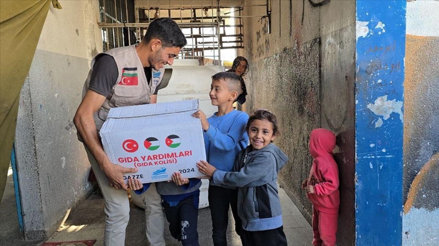 جمعية تركية تفتتح مطبخا خيريا في غزة لتوزيع 10 آلاف وجبة يوميا