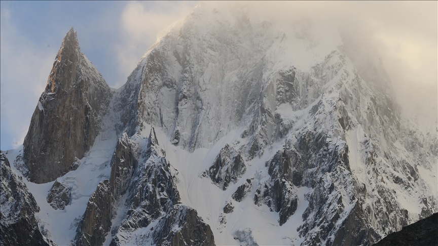 Young mountaineer killed in northern Pakistan 