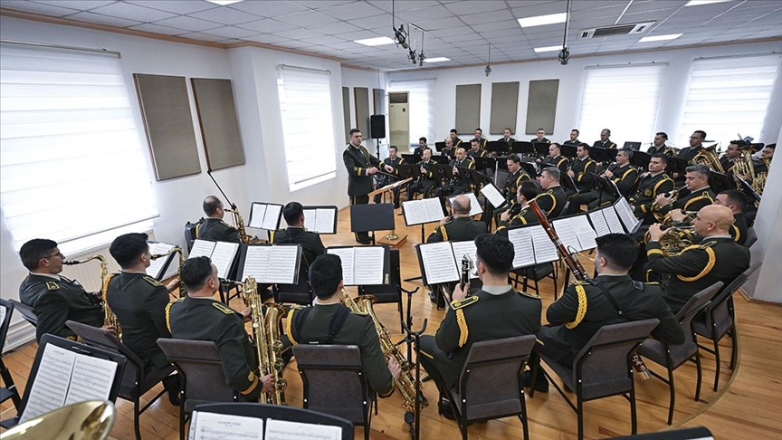 TSK'nın müzikal hafızası Armoni Mızıkası Komutanlığı 200 yaşında