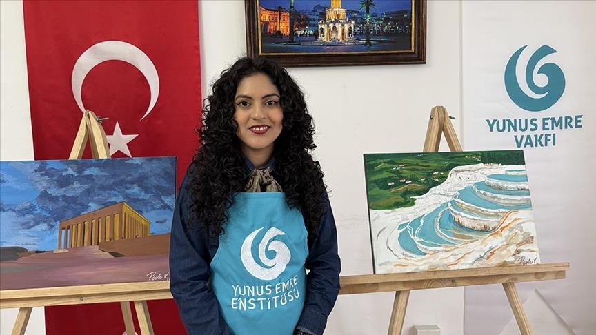 موهبة فنزويلية تتخطى الحدود وتعيد إحياء فن الإبرو التركي عالميا