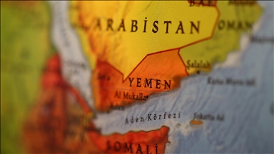 Yemen'de yeni hükümet bakanlık sayısının artırılması, siyasi kota olmaması ve kadın bakan sayısı ile öne çıkıyor