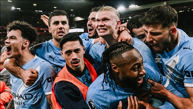 قدم.. مانشستر سيتي يقلب الطاولة على ليفربول في البريميرليغ