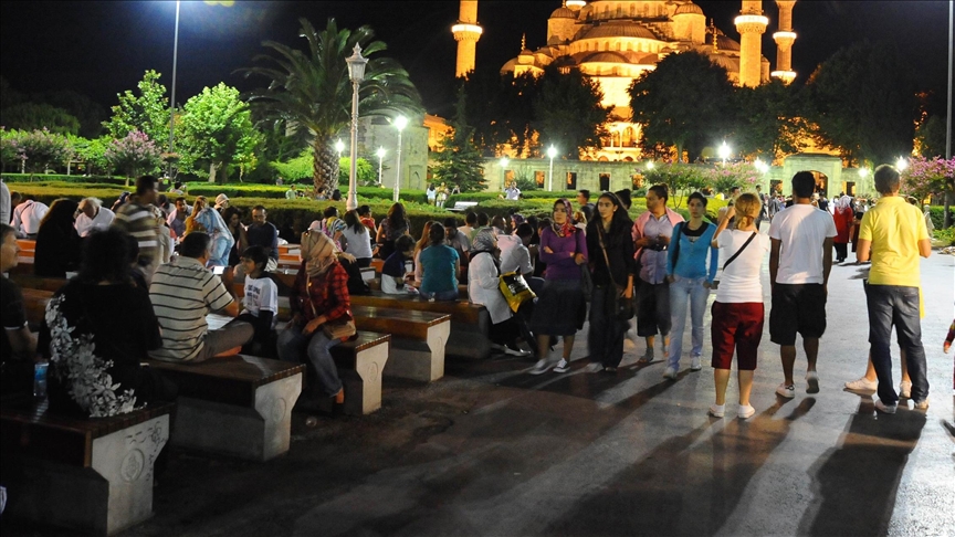 Türkiye posts record high tourism revenue and tourist count despite geopolitical challenges