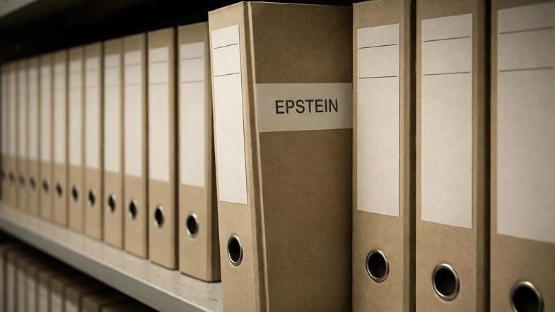 Royaume-Uni : le directeur de la communication du Premier ministre démissionne