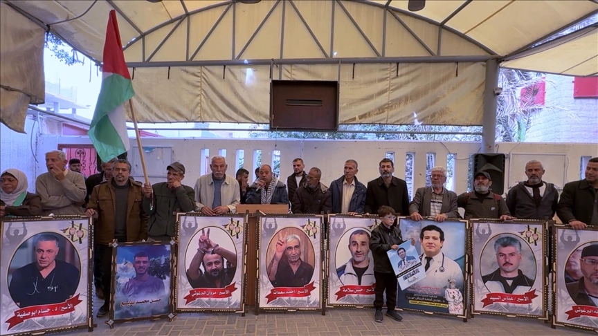 İsrail hapishanesinde ölen Gazzeli Doktor Adnan el-Berş'in ailesi Tel Aviv yönetiminden cenazelerini istiyor