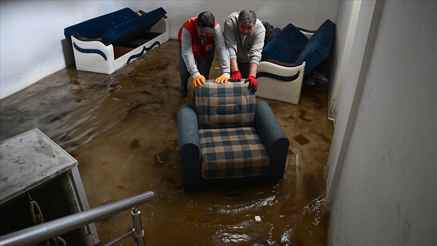 Antalya'nın Kemer ilçesinde 20 günde metrekareye 567 kilogram yağış düştü
