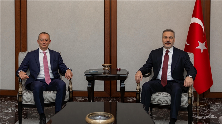 Le ministre turc des Affaires étrangères rencontre le haut représentant pour Gaza