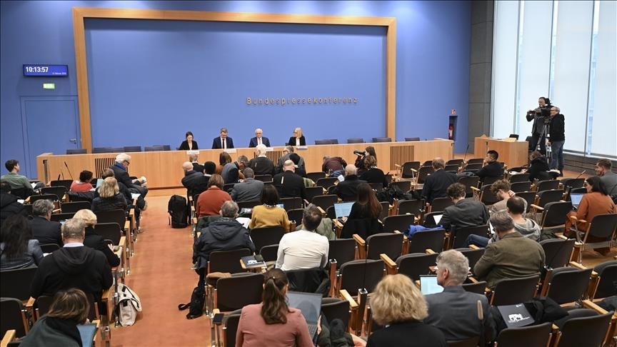 Ischinger: Minhenska sigurnosna konferencija ima za cilj premostiti jaz u povjerenju između SAD-a i Evrope