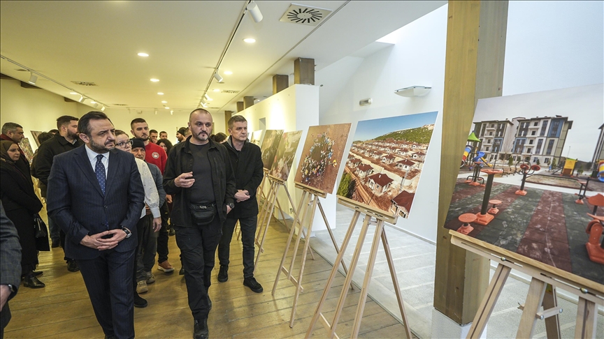 U Sarajevu izložba fotografija spasilačkih timova iz BiH nakon zemljotresa u Turskoj 