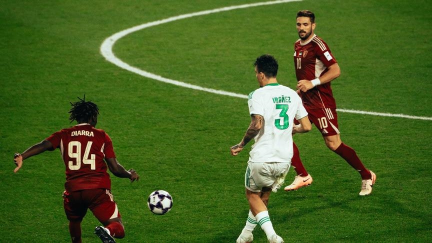 قدم.. التعادل السلبي يحسم لقاء الوحدة الإماراتي والأهلي السعودي 