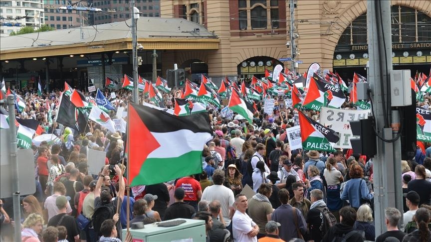 Масовни протести во Австралија поради посетата на израелскиот претседател, со барање за одговорност за Газа