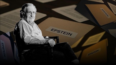 Epsteinovi fajlovi: Supruga Noama Chomskog izvinila se zbog otvaranja vrata „trojanskom konju“