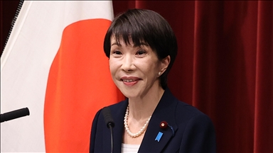 Japon lider Takaiçi, işkolik, siyasette "yalnız kurt" ve evlilikte "görünmez eşiyle" tanınıyor