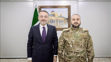 Şam Büyükelçisi Yılmaz, Suriye Savunma Bakanı Ebu Kasra ile görüştü