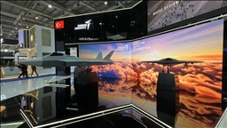 Pesawat tempur KAAN tampil dengan konsep generasi baru di pameran pertahanan dunia