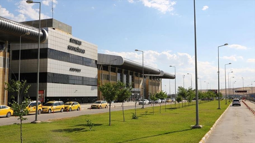 Balafirgeha Batmanê meha borî xizmeta 71 hezar û 659 rêwiyan kir