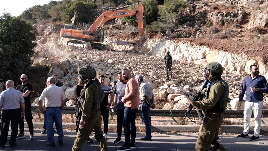 France 'strongly condemns' Israeli measures to expand control over West Bank 