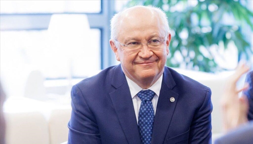 В Киев с визитом прибыл премьер-министр Молдовы Александру Мунтяну