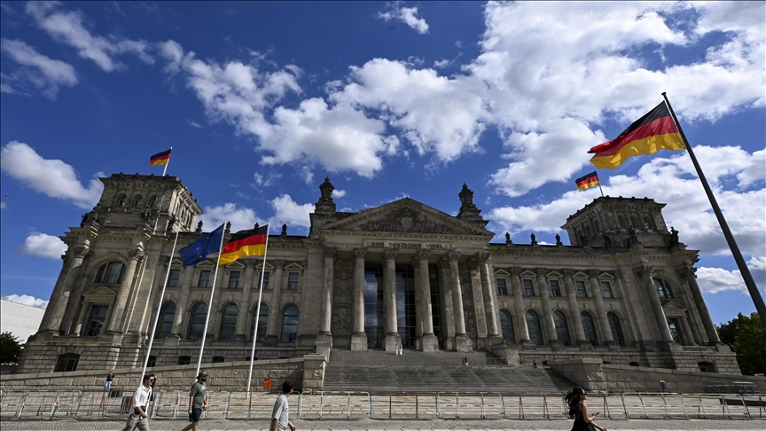 German opposition demands government probe into Epstein files