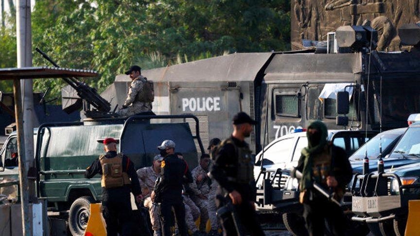 العراق.. تفكيك خلية إرهابية والإطاحة بقيادي "داعشي" بحزامه الناسف