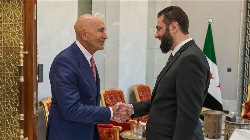 I dërguari i SHBA-së, Barrack: Bashkimi i Sirisë në takimin e koalicionit anti-ISIS "shënon një kapitull të ri"