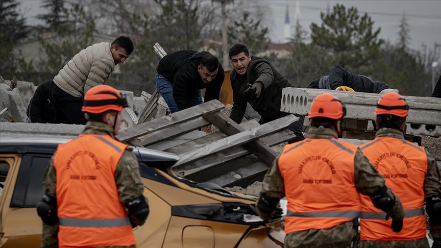 TSK İnsani Yardım Tugayı'nda arama kurtarma tatbikatı düzenlendi