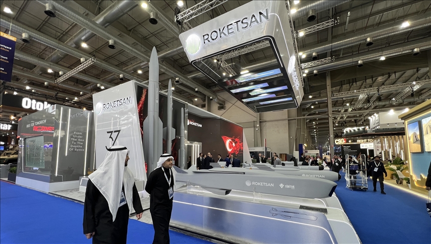 Турски Рокетсан во Ријад ја претстави крилестата муниција „Ерен” водена од вештачка интелигенција