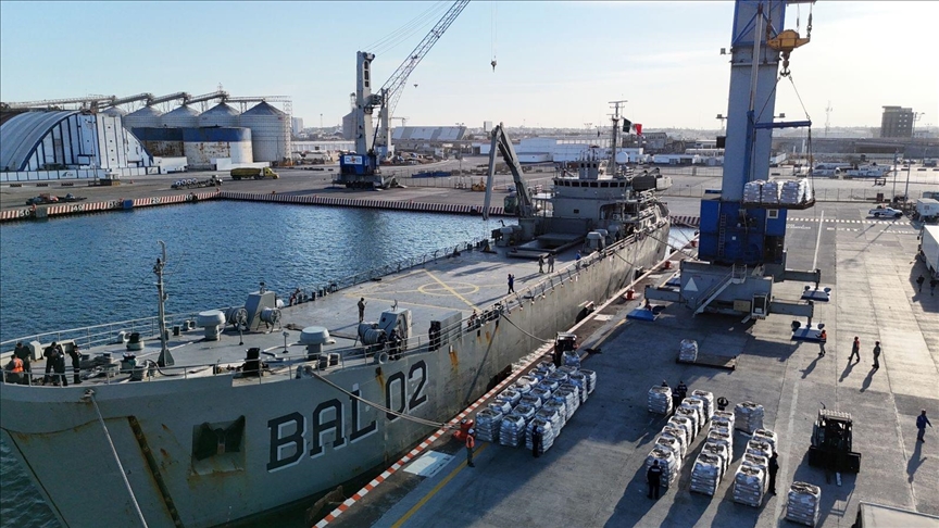 China se compromete a ayudar a Cuba ante la preocupación por la creciente escasez de combustible