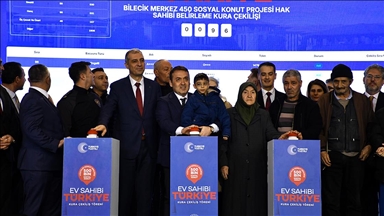 "Yüzyılın Konut Projesi" kapsamında Bilecik'te yapılacak konutların kurası çekildi